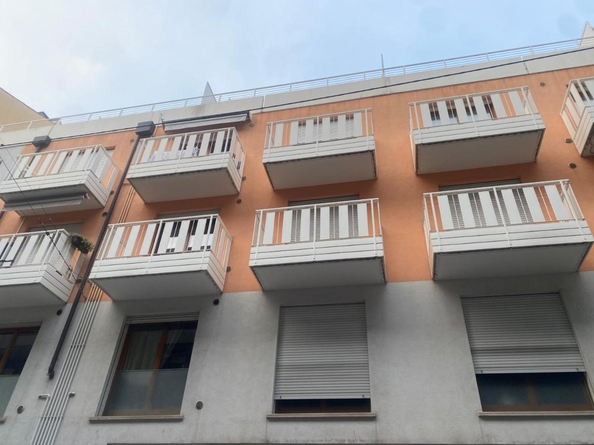 La Casa Di Giacomo Con Parcheggio トリエステ エクステリア 写真